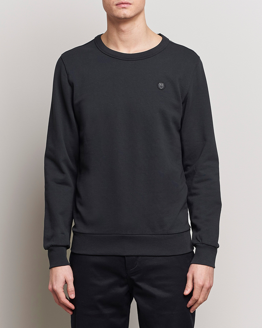 Herren | KnowledgeCotton Apparel | KnowledgeCotton Apparel | Erik Badge Sweatshirt Jet Black