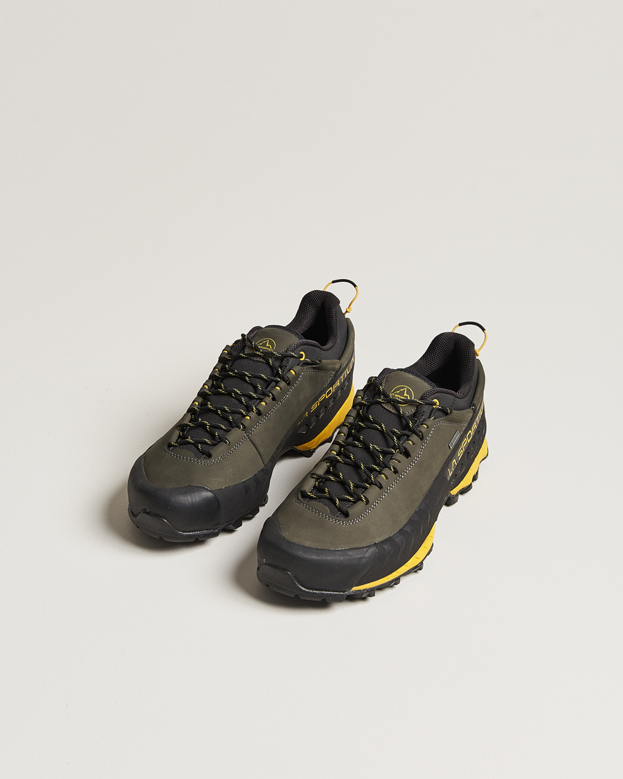 Herren | Hikingschuhe | La Sportiva | TX5 GTX Hiking Shoes Carbon/Yellow
