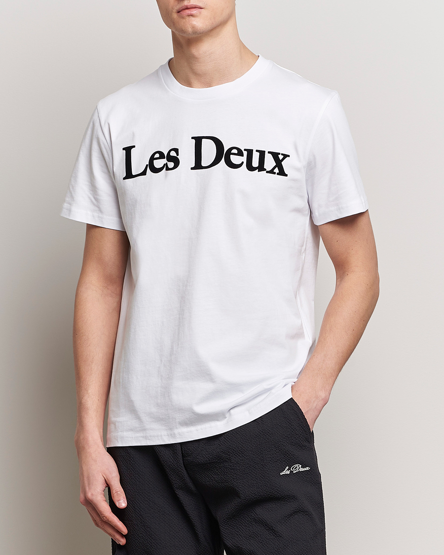 Herren |  | LES DEUX | Charles Logo T-Shirt Wihte