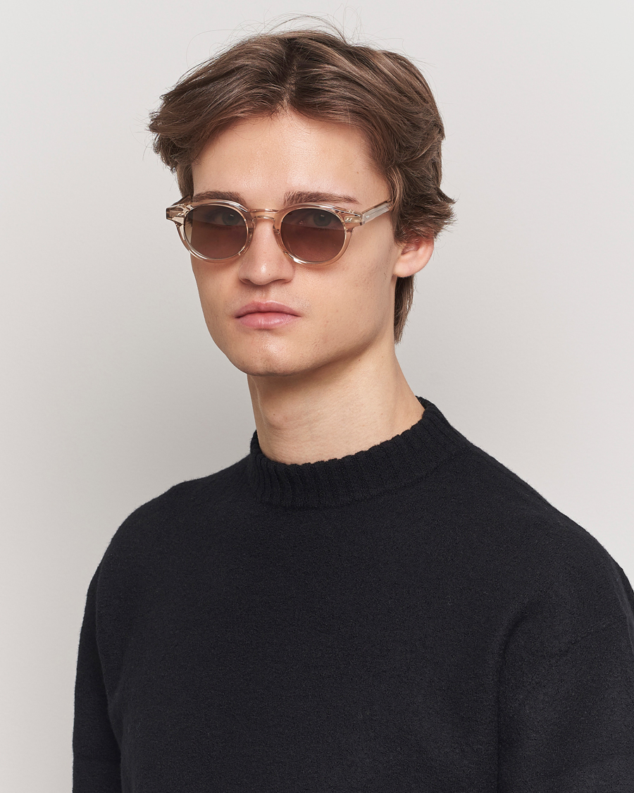 Herr | Contemporary Creators | CHIMI | 03 Sunglasses Ecru