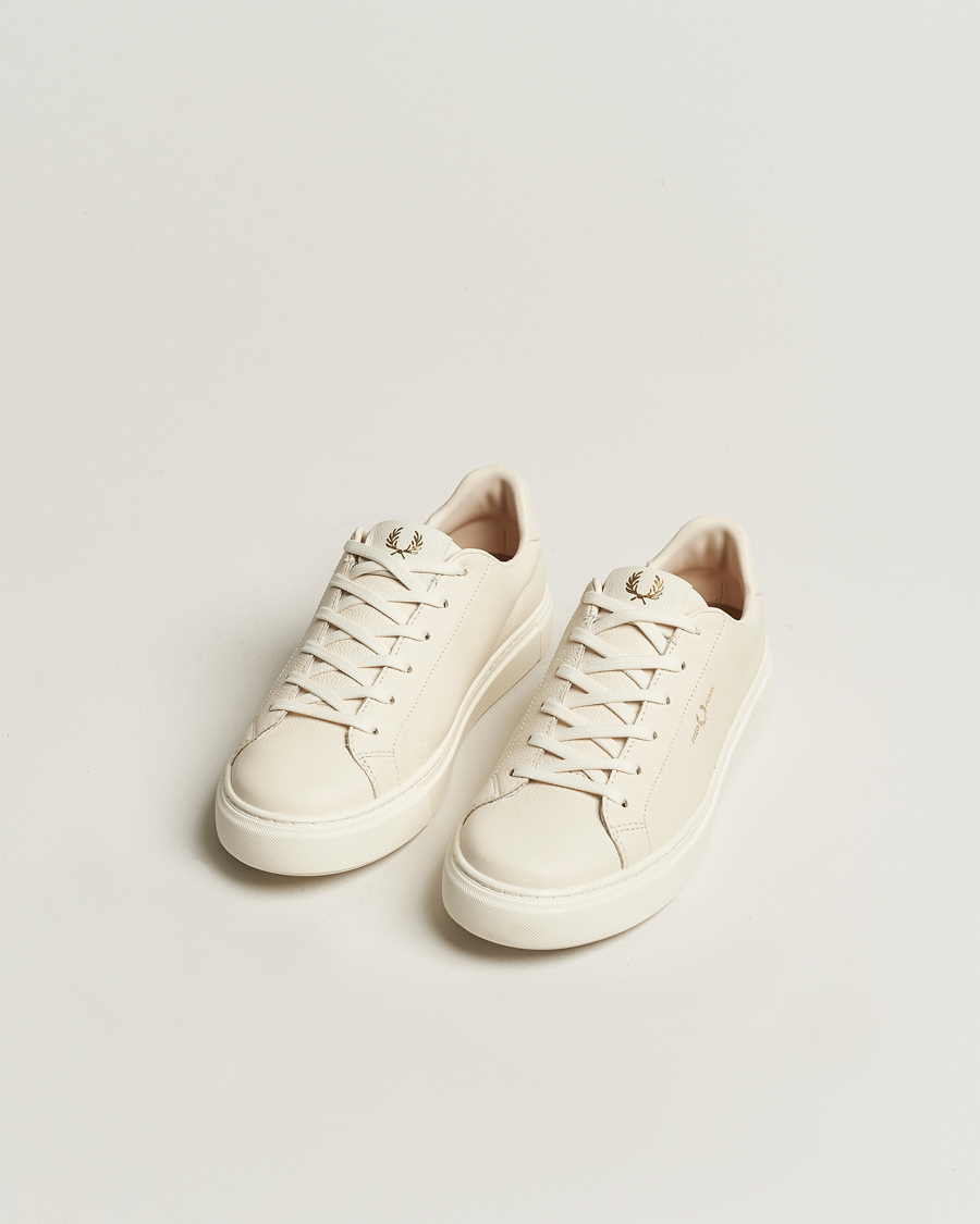 Herren | Fred Perry | Fred Perry | B71 Grained Leather Sneaker Ecru