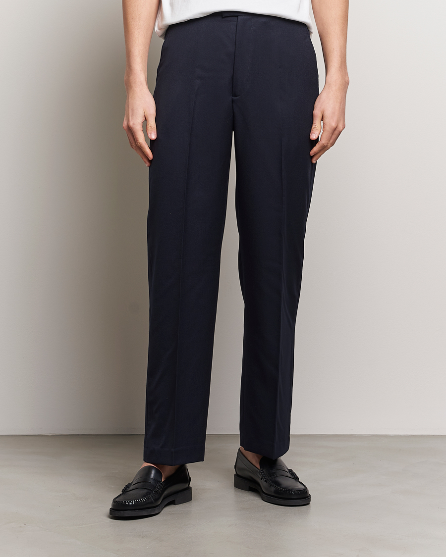 Herren | A Day's March | A Day\'s March | Edward Relaxed Wool Trousers Navy