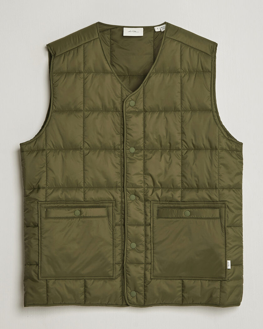 LES DEUX Matt Quilted Vest Olive Night – Grün