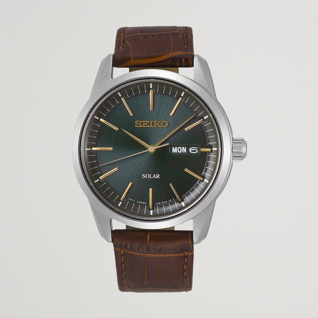 Seiko Solar 40mm Sapphire Green Dial bei Care of Carl