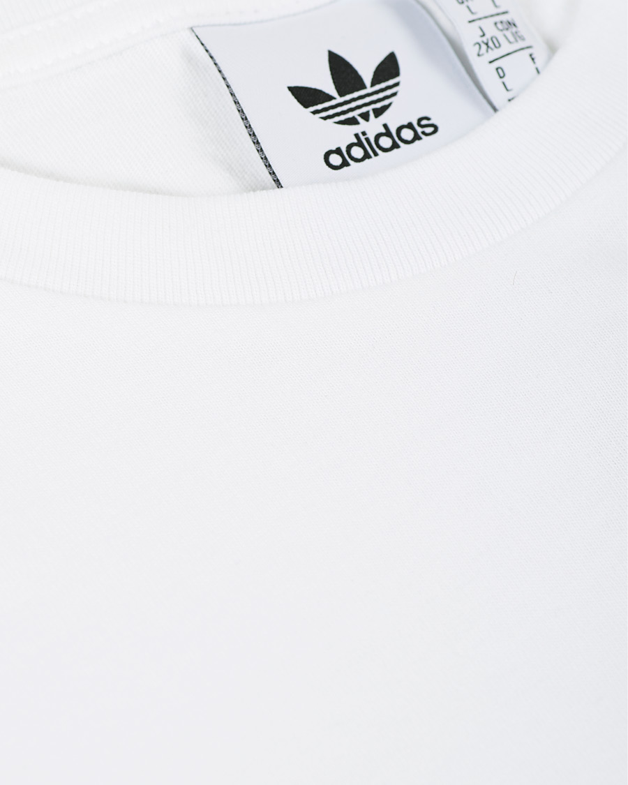 adidas Originals Trefoil Logo Crew Neck Tee White bei Care of Carl