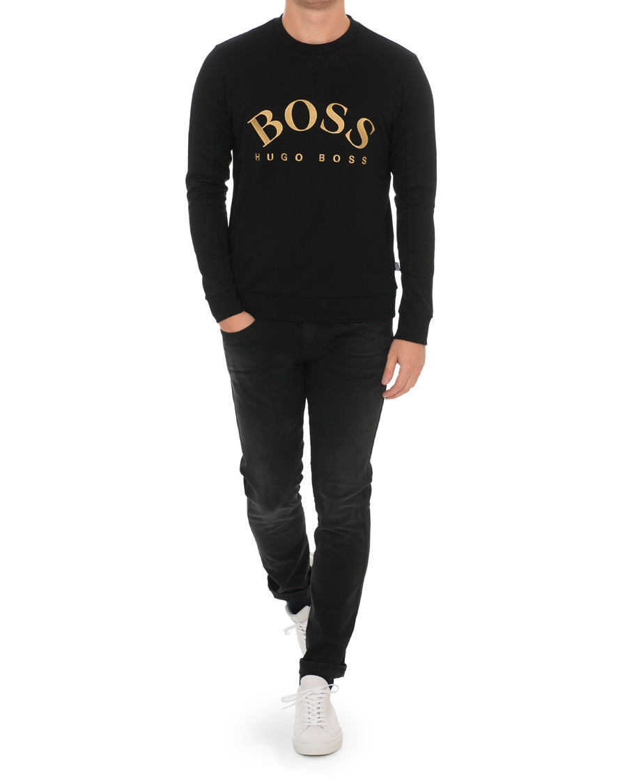 Hugo boss jumper gold sale