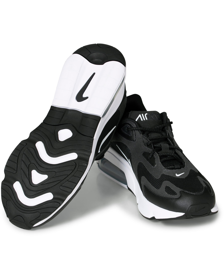 Black nike air 200 online