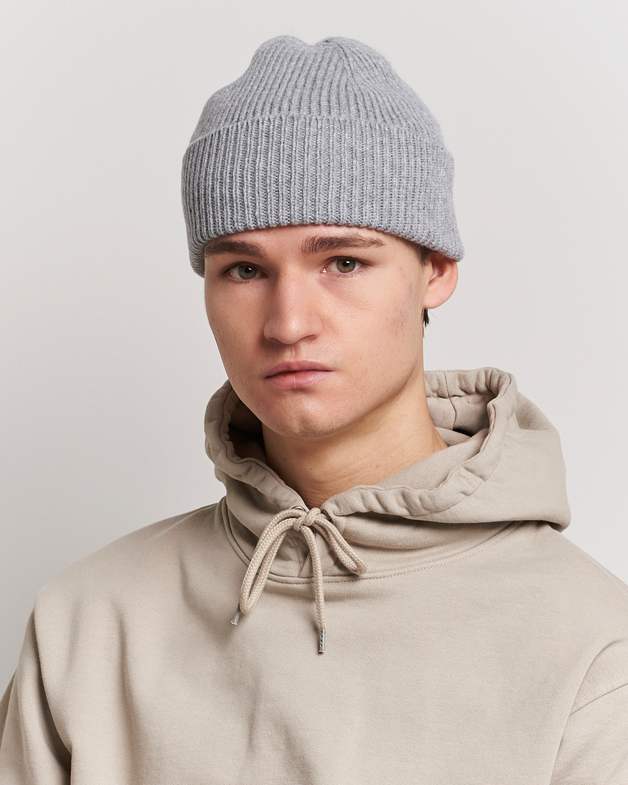 Colorful Standard Merino Wool Beanie Heather Grey bei CareOfCarl.de