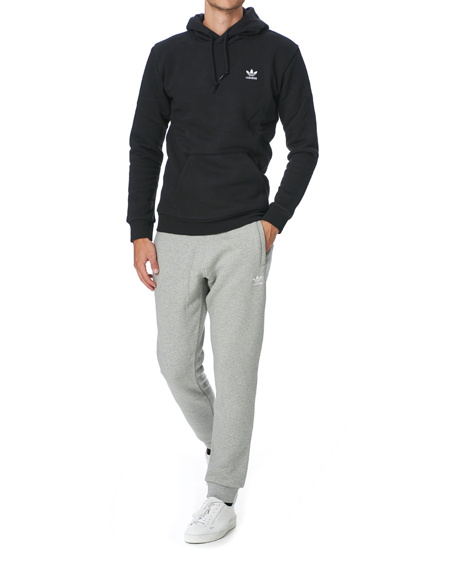 adidas Originals Essential Sweatpants Grey Melange bei Care of Carl