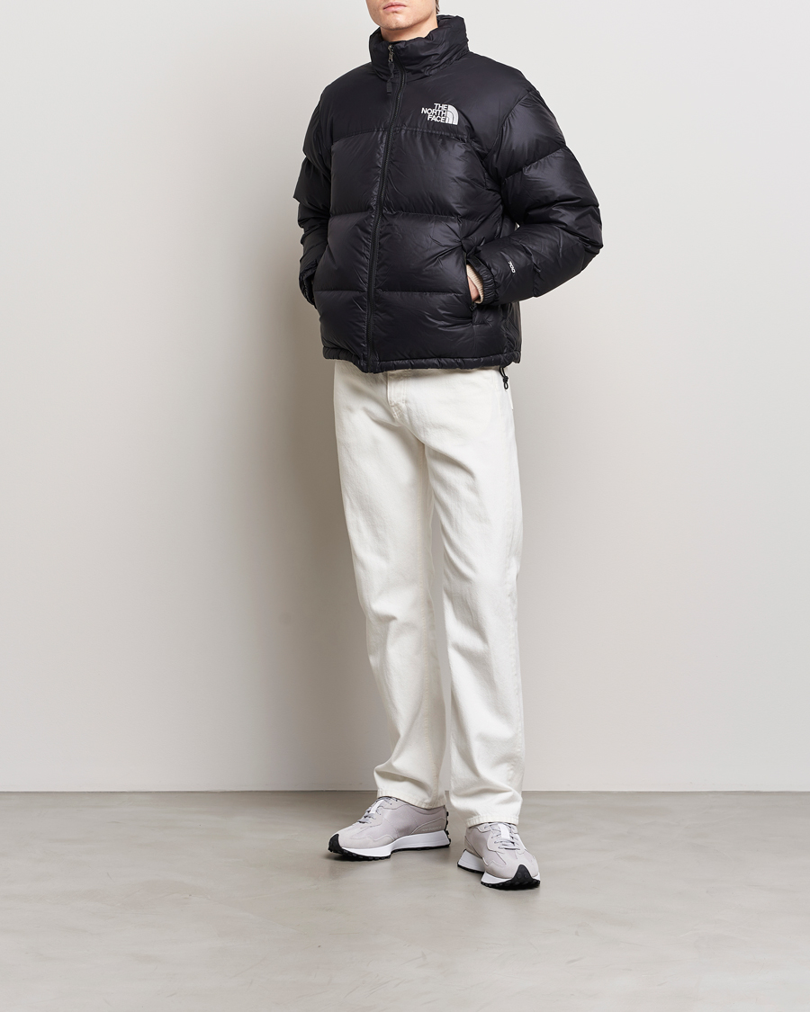 Black north face nuptse 700 online