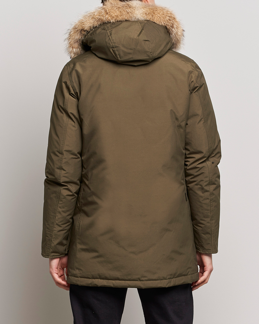 Canada goose hotsell woolrich vergleich