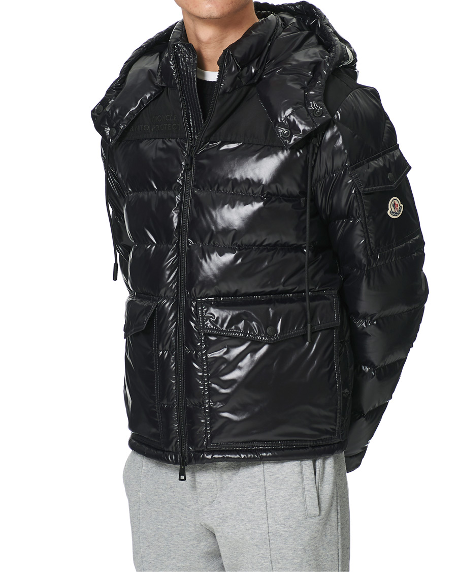 Moncler Gombei Down Jacket Black bei Care of Carl