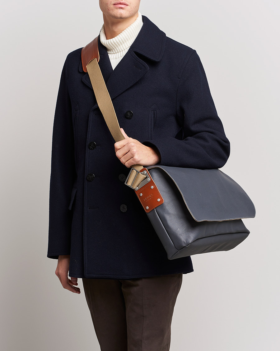 Brooks barbican messenger bag sale