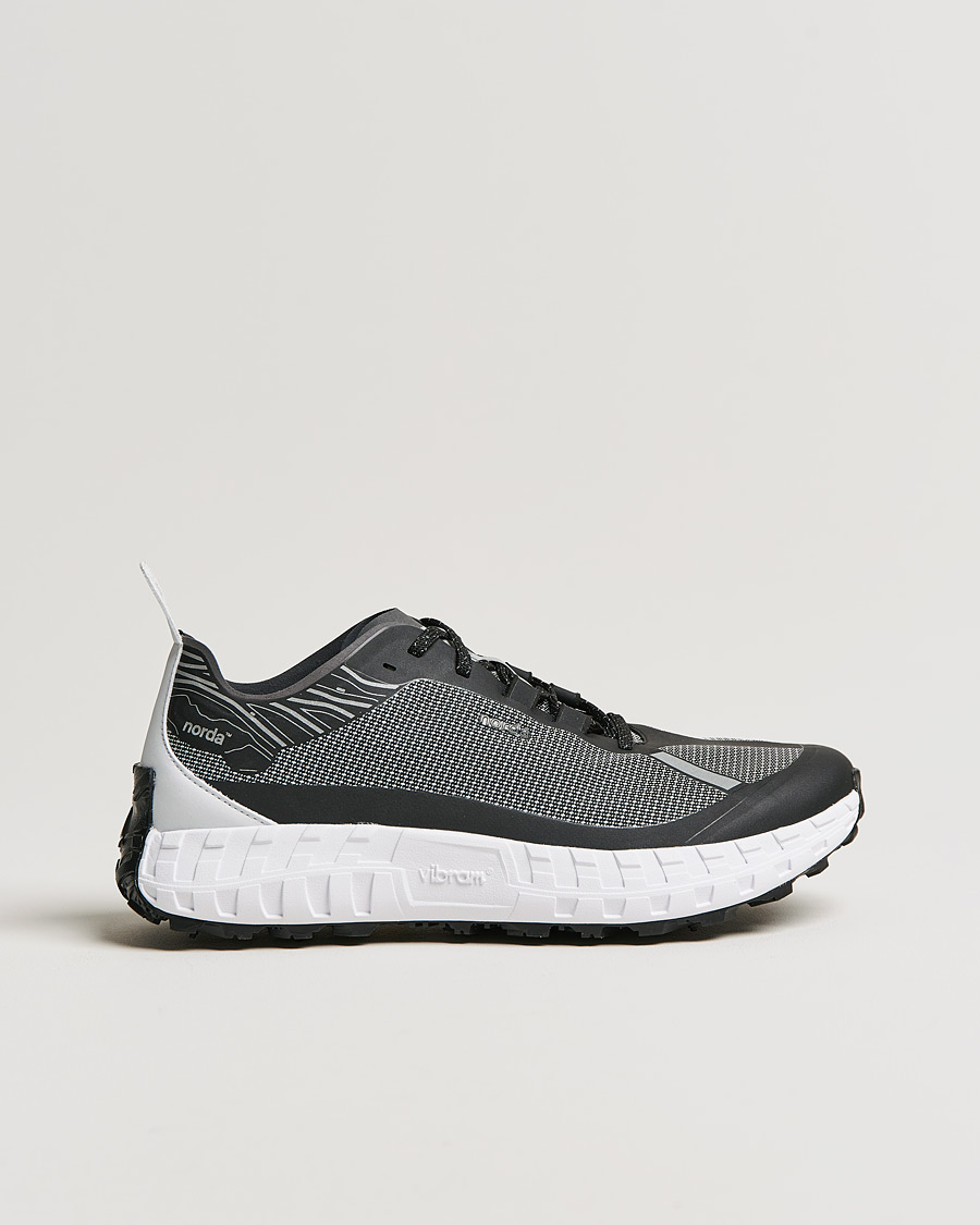 Norda 001 Running Sneakers Black White