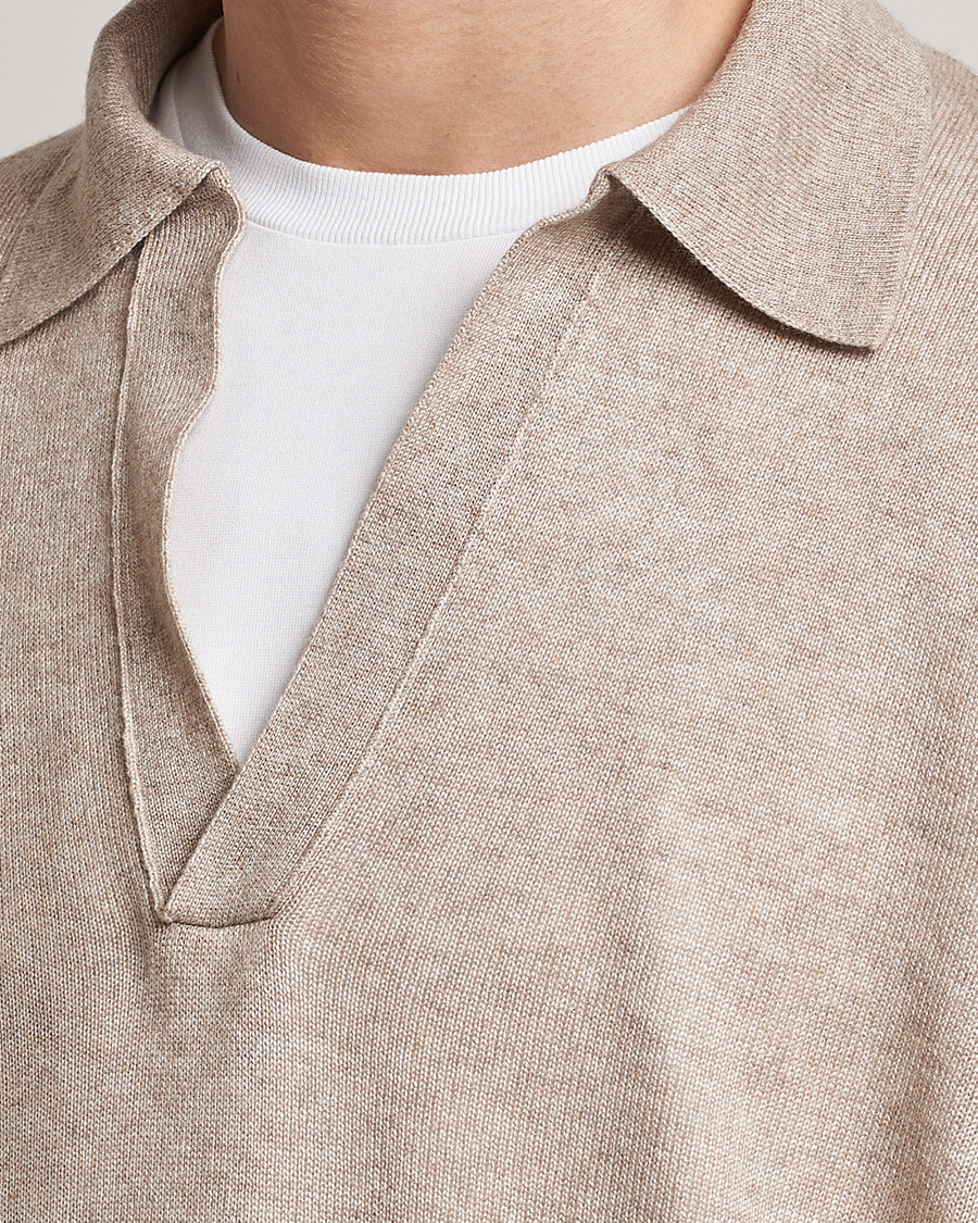 Auralee Cashmere/Silk Skipper Polo Beige bei Care of Carl