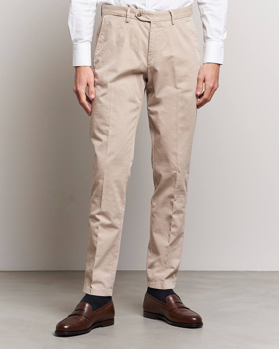 Herren | Chinos | Oscar Jacobson | Danwick Cotton Trousers Beige