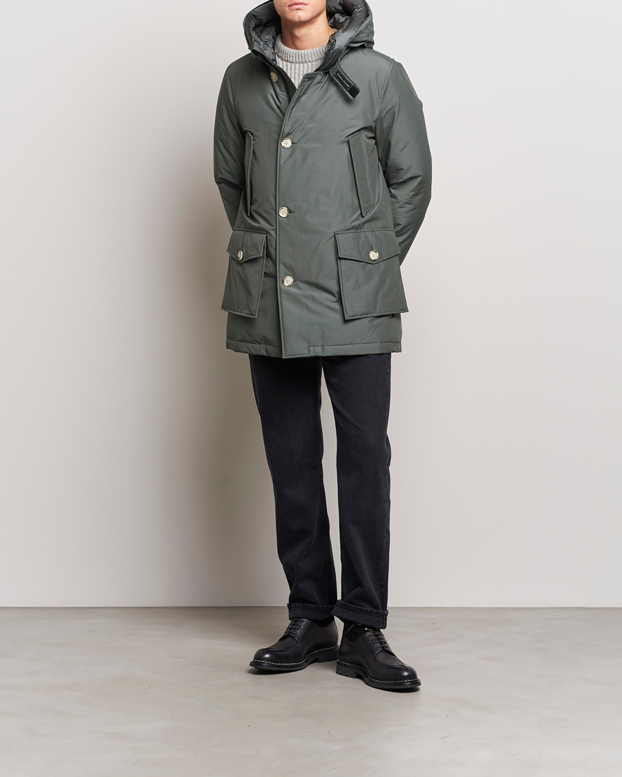 Woolrich Arctic Parka No Fur Grey Shadow bei Care of Carl