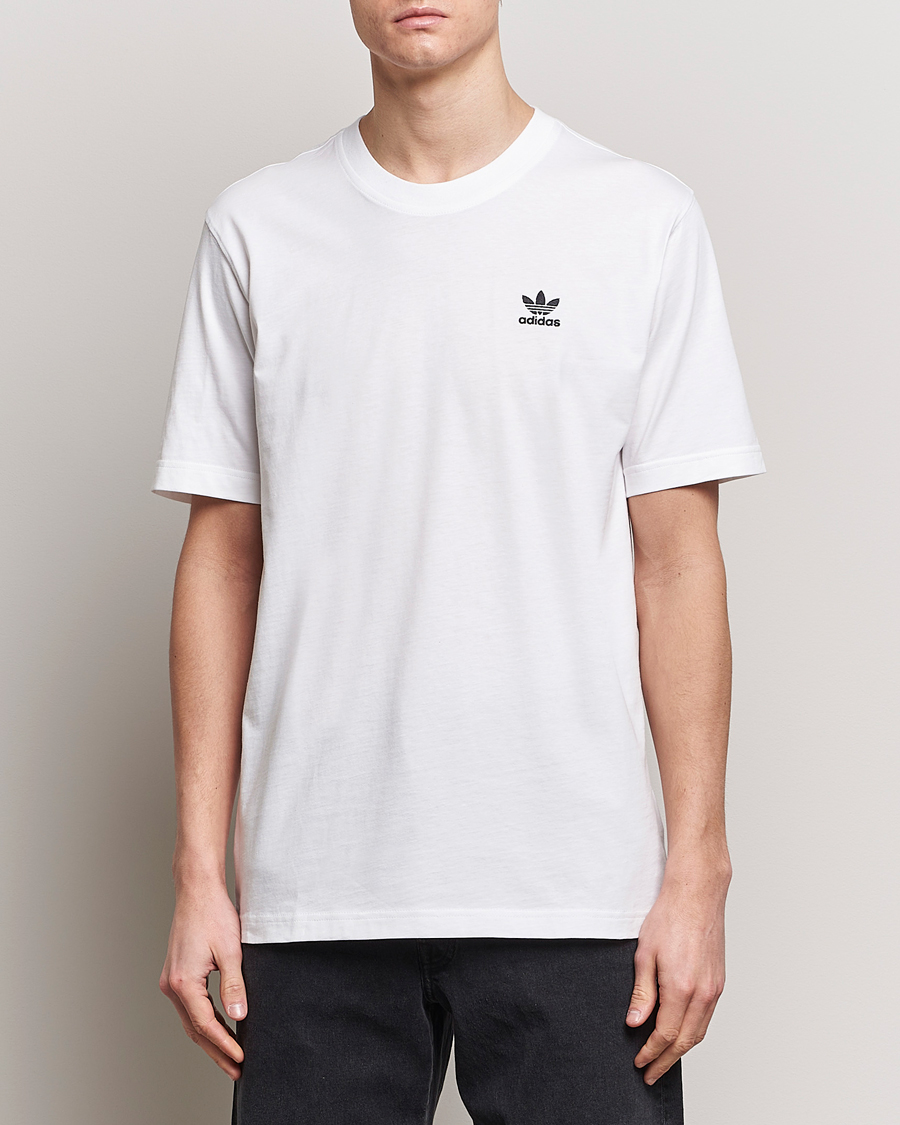 adidas Originals Essential Crew Neck T Shirt White bei Care of Carl