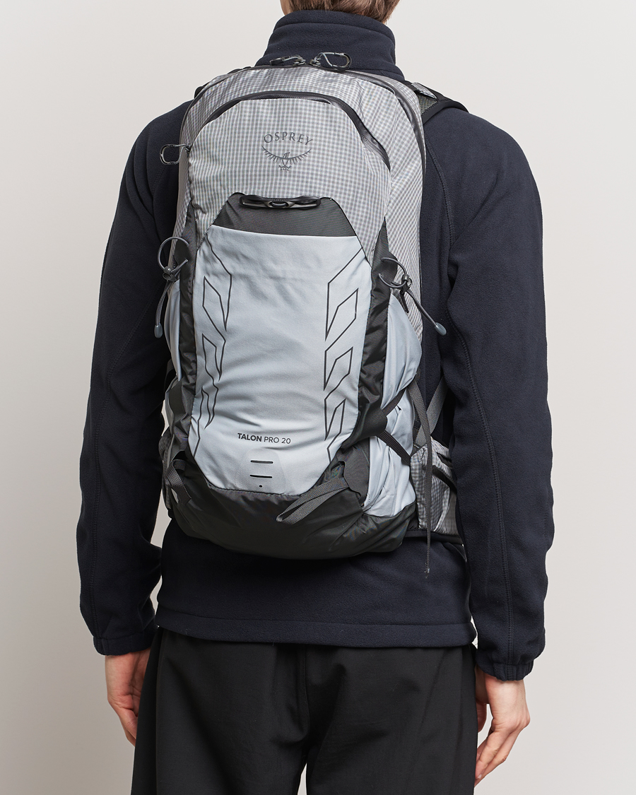 Osprey Talon Pro 20 Backpack Silver Lining bei Care of Carl