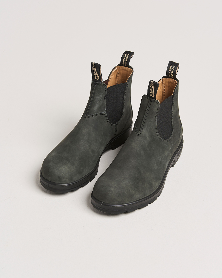 Blundstone black chelsea shops boots