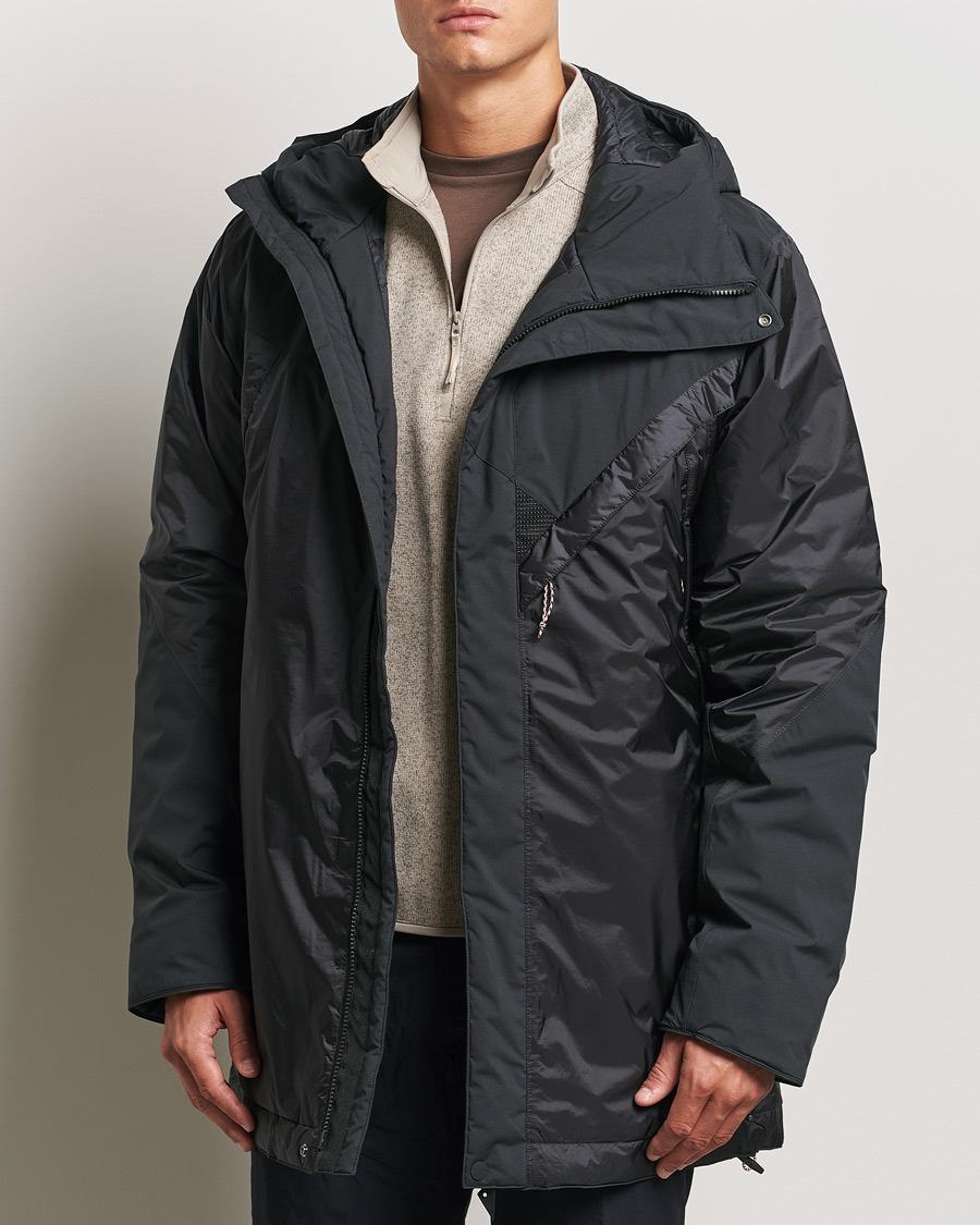 Herren | Outdoorjacken | Klättermusen | Aud Waterproof Down Jacket Pitch Black