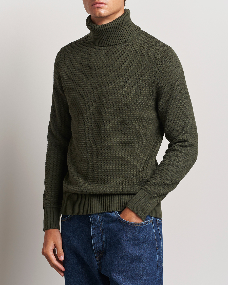 Herren |  | J.Lindeberg | Olivero Structure Cotton Turtleneck Forest Green