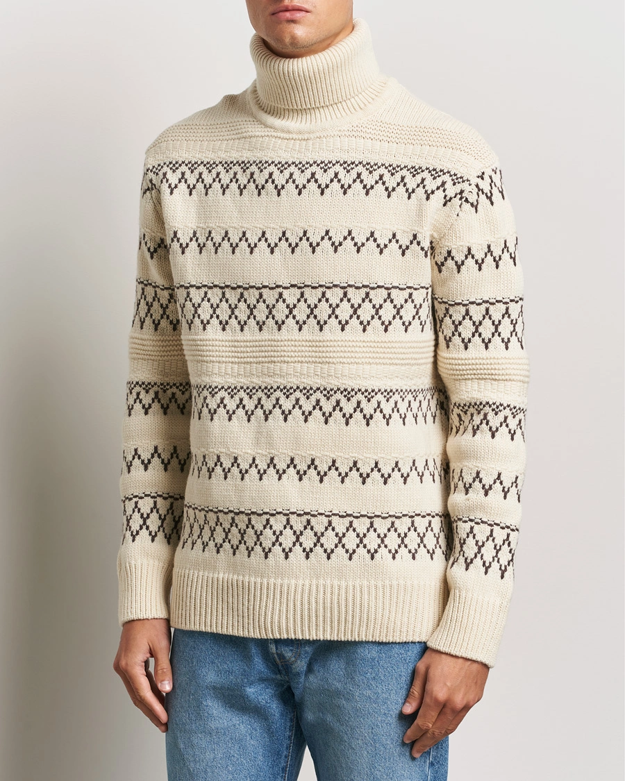 Herren |  | KnowledgeCotton Apparel | Knitted Pattern Lambswool Rollneck Off White