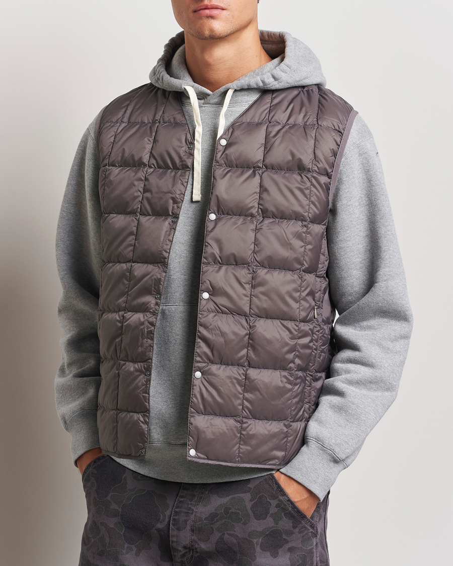 Herren | Jacken | TAION | V-Neck Lightweight Down Vest Gray