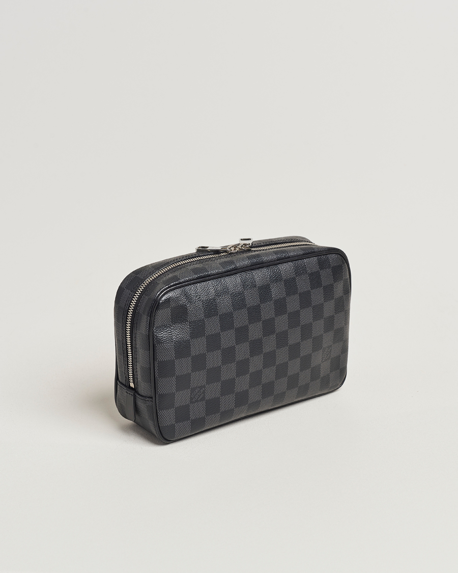 Louis Vuitton Pre Owned Toiletry Damier Graphite bei Care of Carl