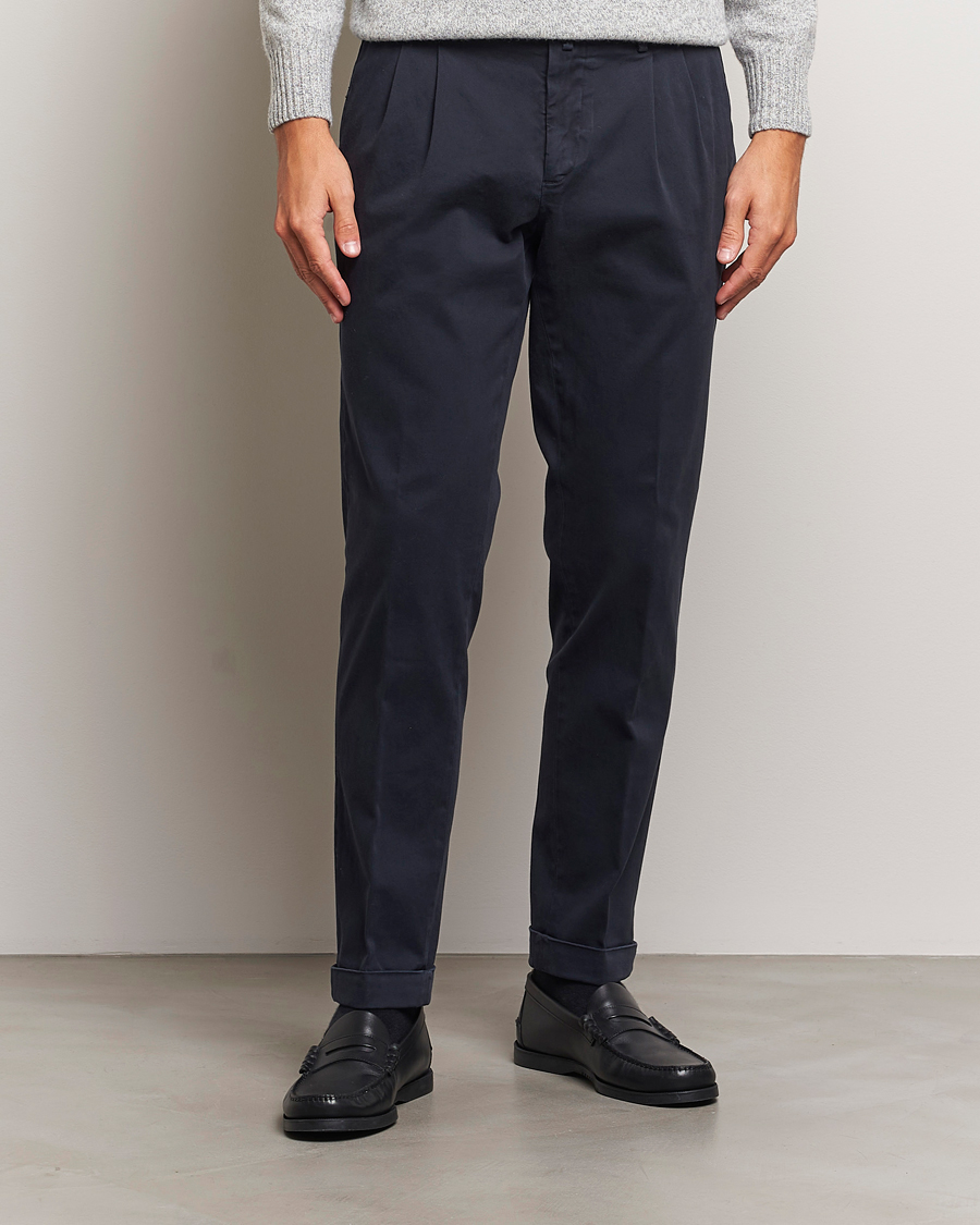 Herren | Smart Casual | Briglia 1949 | Easy Fit Pleated Cotton Stretch Chino Navy