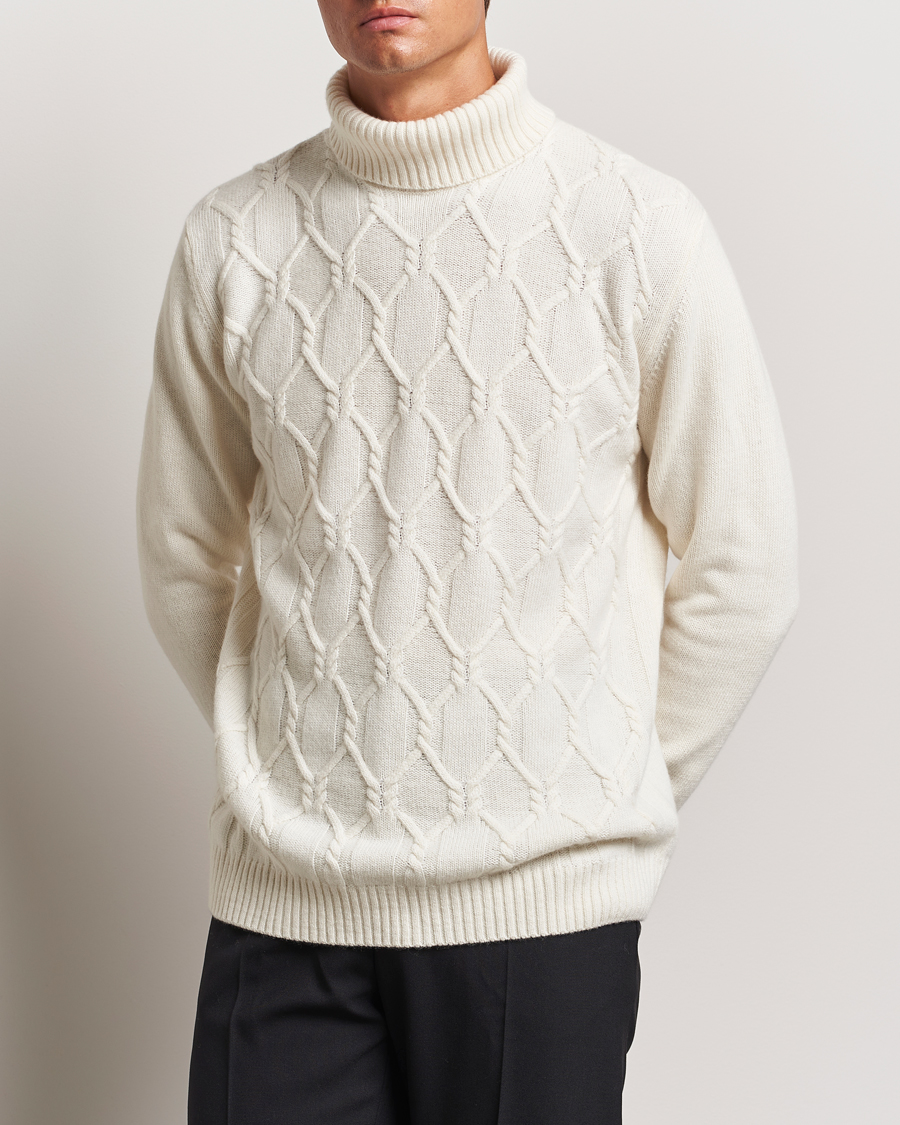 Herren |  | Oscar Jacobson | Salomon Heavy Knitted Cable Rollneck White