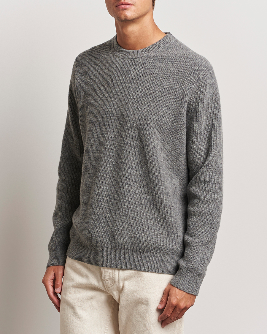 Herren |  | Samsøe Samsøe | Isaks Knitted Crew Neck Dark Grey Melange