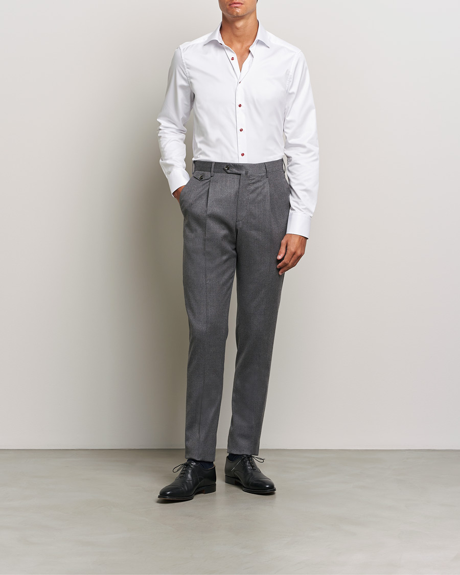 Herren | Hemden | Stenströms | Slimline Cut Away Contrast Button Shirt White/Red