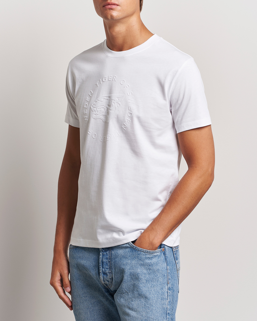 Herren |  | Tiger of Sweden | Dillan Logo Crew Neck T-Shirt Pure White