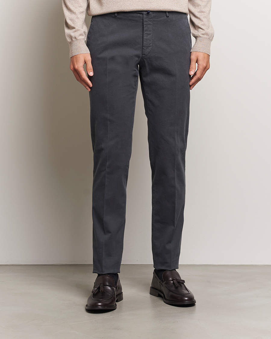 Herren |  | Incotex | Slim Fit Cotton Stretch Chinos Dark Grey