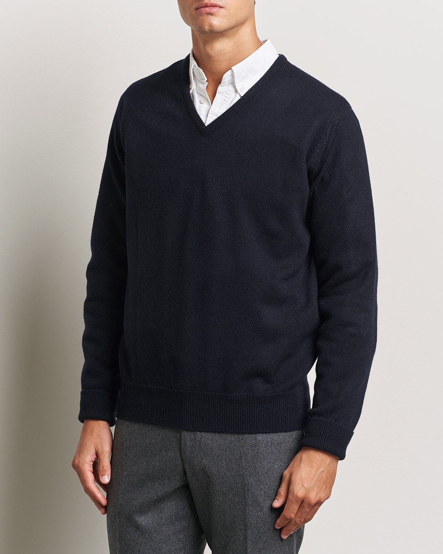 Herren | Pullover | William Lockie | Rob Lambswool V-Neck Navy