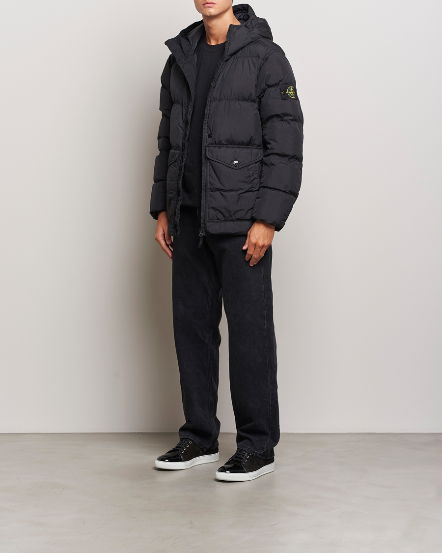 Stone Island Garment Dyed Recycled Nylon Down Hooded Jacket Black bei Care