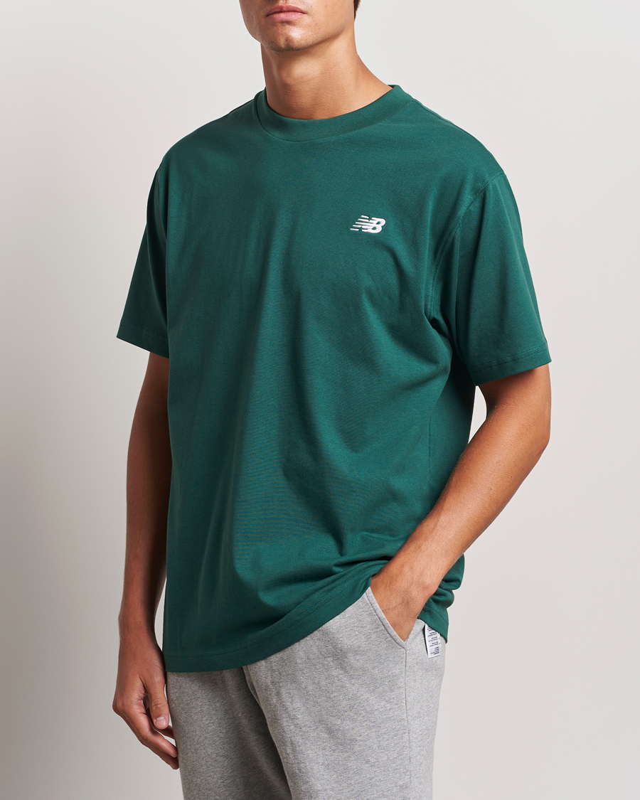 Herren |  | New Balance | Essentials T-Shirt Nightwatch Green