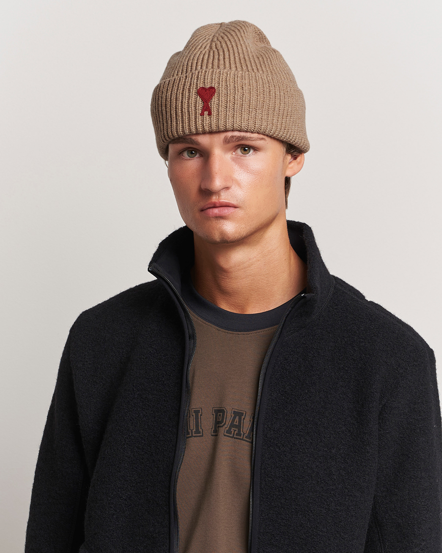 Herren |  | AMI | Heart Logo Beanie Camel