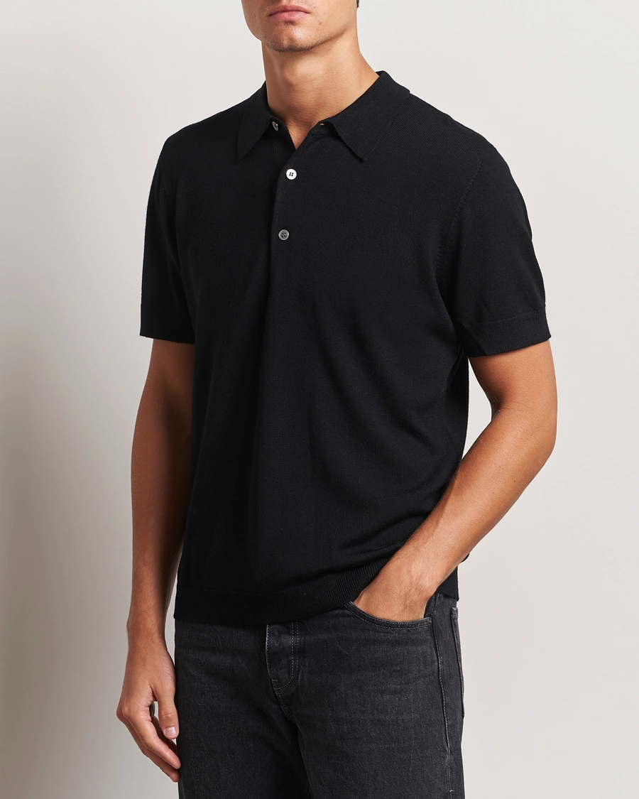 Herren |  | A Day\'s March | Rosehall Short Sleeve Merino Polo Black