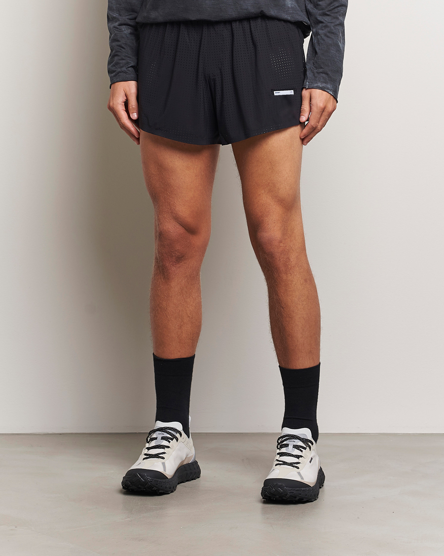 Herren |  | Satisfy | Space-O 2.5 Distance Shorts Black