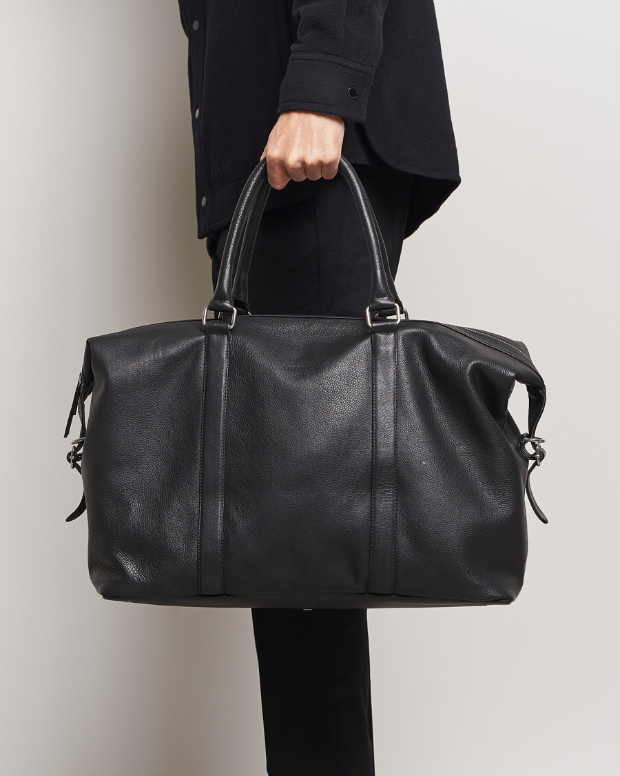 Les Deux Leather Weekendbag Black bei Care of Carl