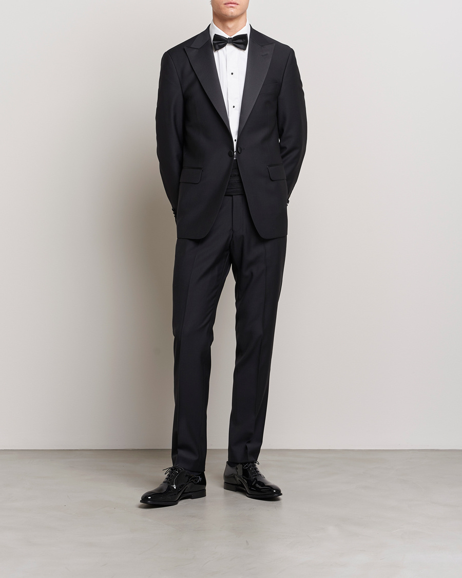 oscar jacobson tuxedo